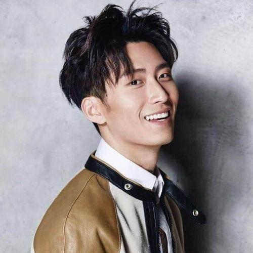 窦骁恋情爆料视频最新,甜蜜互动引网友热议