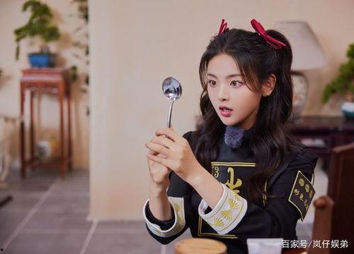 杨超越最新娱乐爆料,娱乐爆料揭秘她的最新生活点滴